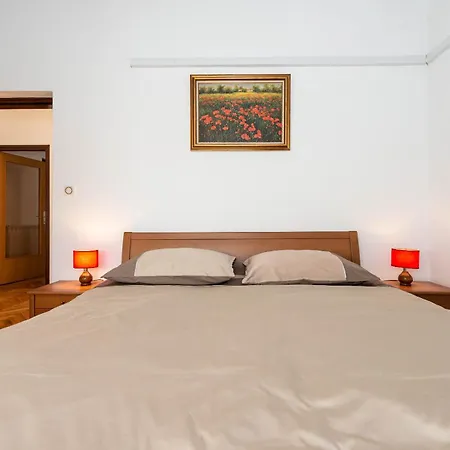 Apartments D&V Rovinj Exterior photo