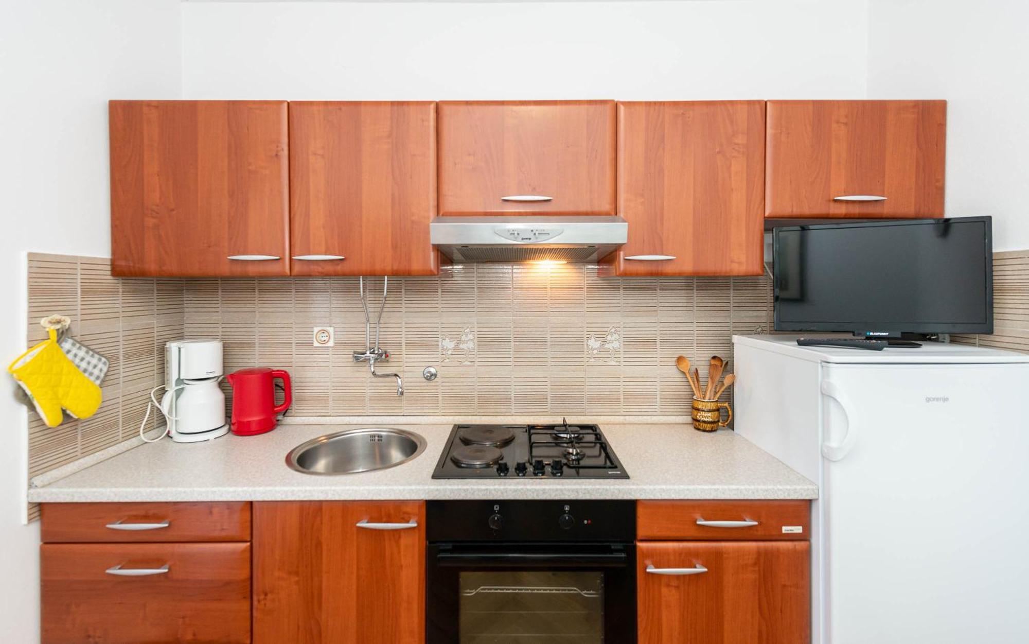 Apartment D&v